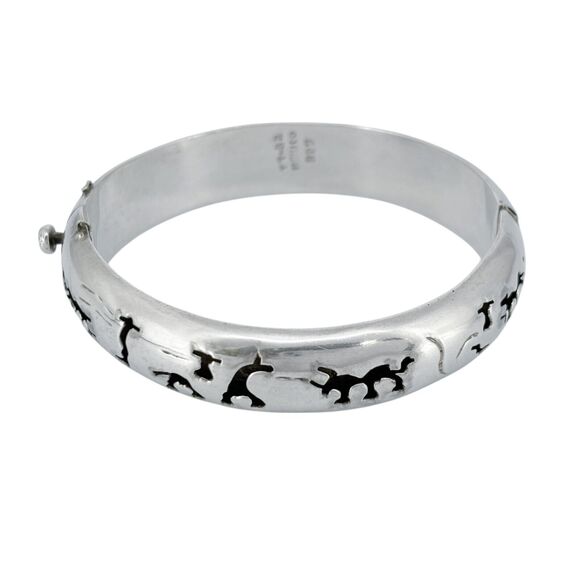 Vintage Mexico Taxco TT-32 Sterling Silver Bullfighter Shadow Box Bangle 7.5" - Picture 2 of 8